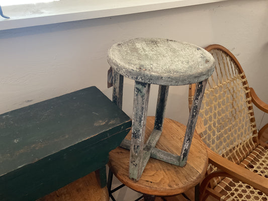 Round Grey Stool/Stand